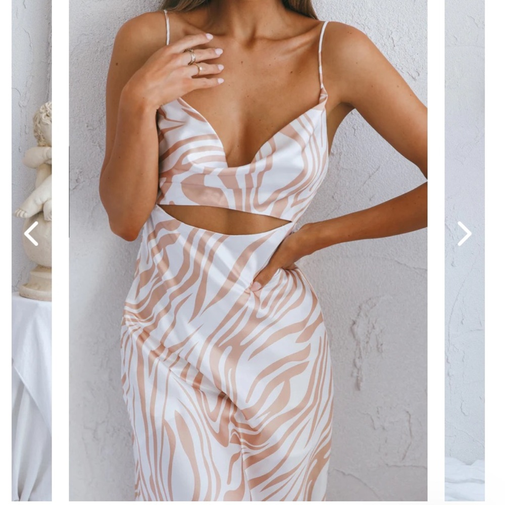 Selfie Leslie Maxi Dress